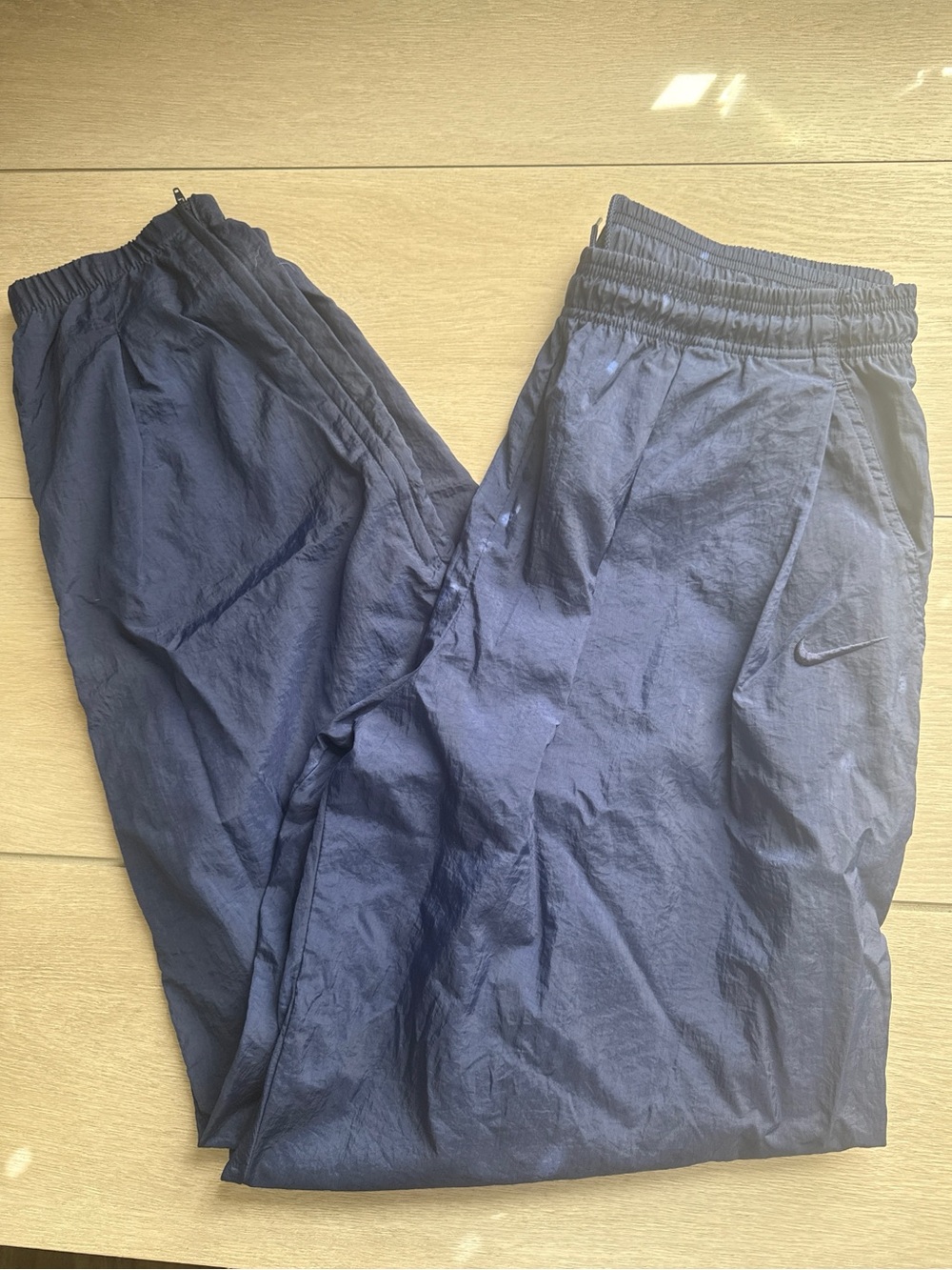 Nike women’s vintage track pants . Navy size XL